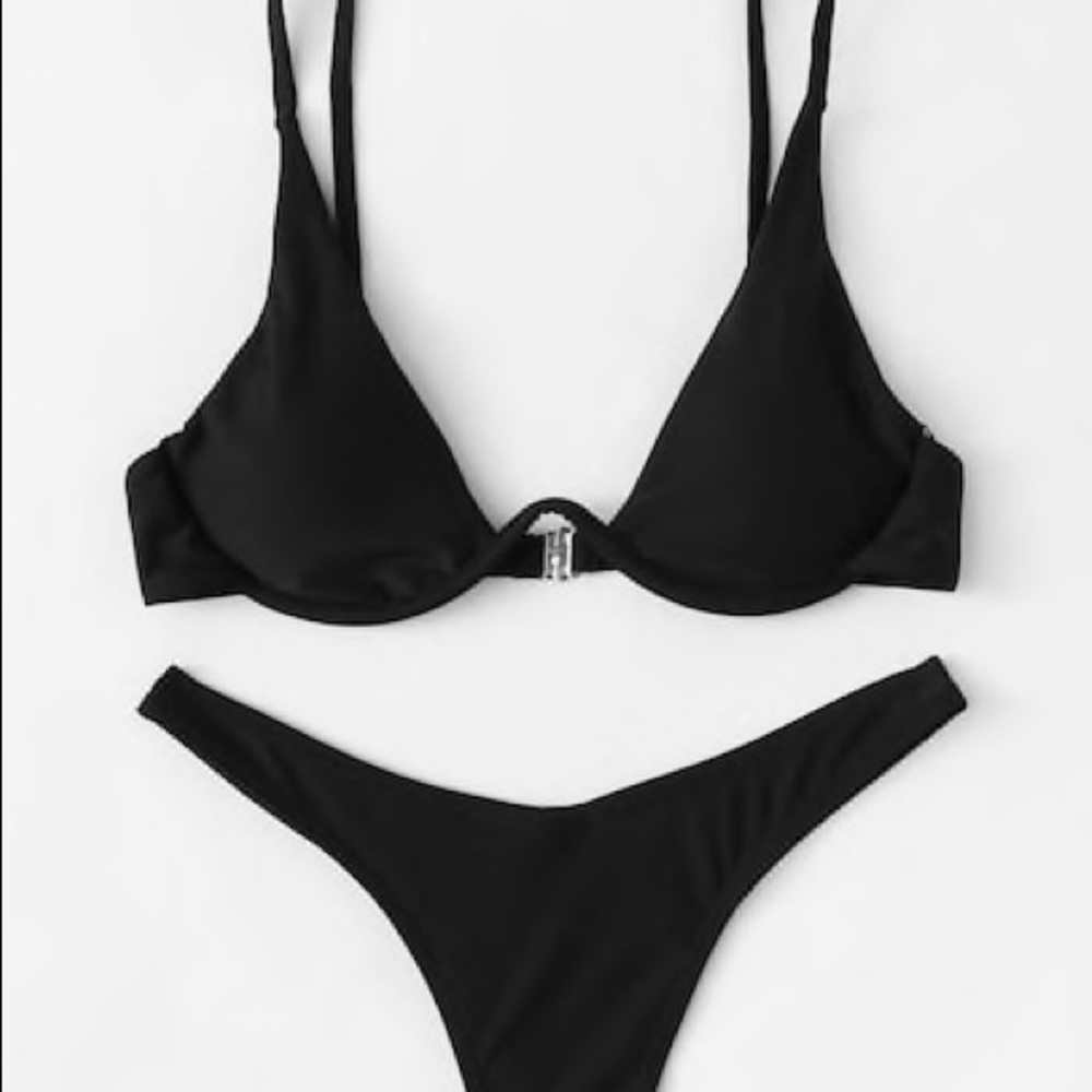 She in black bikini set